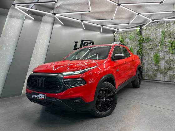 FIAT TORO 2.0 16V TURBO DIESEL ULTRA 4WD AT9 FIAT TORO 2.0 16V TURBO DIESEL ULTRA 4WD AT9
